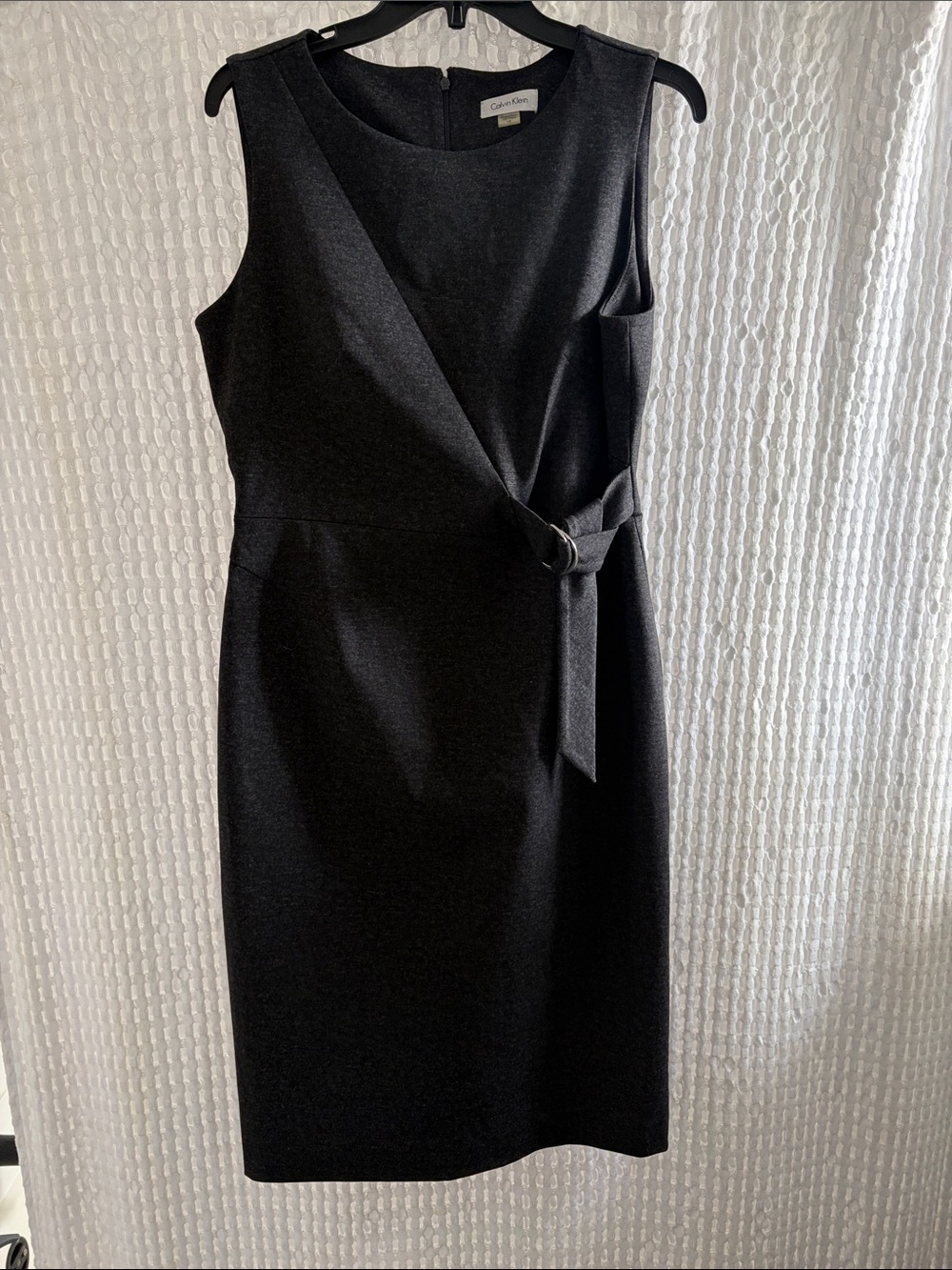 Calvin Klein Sleeveless grey/black dress with Wrap-Detail - Picture 1 of 4